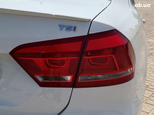 Volkswagen Passat 2015 бежевый - фото 10