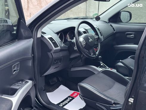 Mitsubishi Outlander XL 2011 черный - фото 10