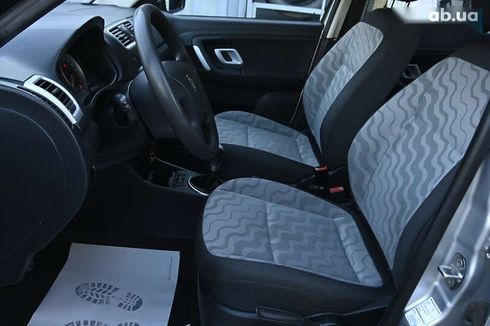 Skoda Fabia 2008 - фото 18