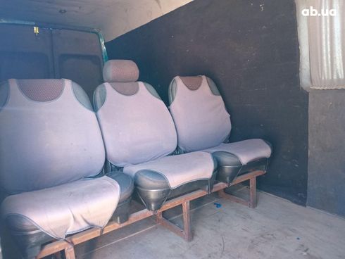 Mercedes-Benz Sprinter 313 2004 зеленый - фото 21