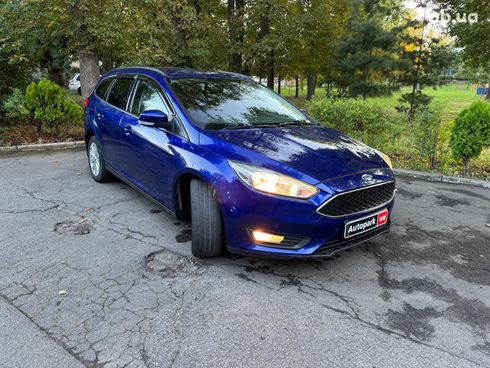 Ford Focus 2017 синий - фото 3