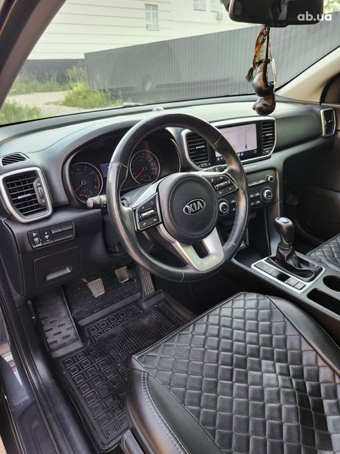 Kia Sportage 2021 серый - фото 7