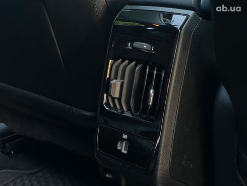 Jeep Compass 2023 красный - фото 36