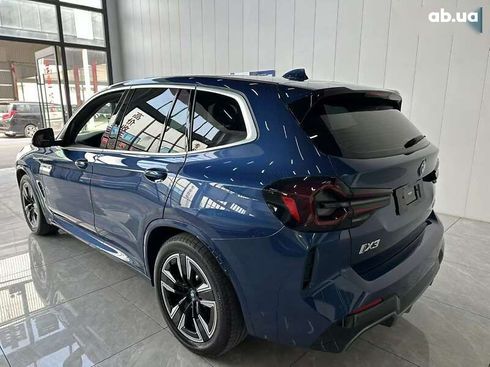 BMW iX3 2022 - фото 5