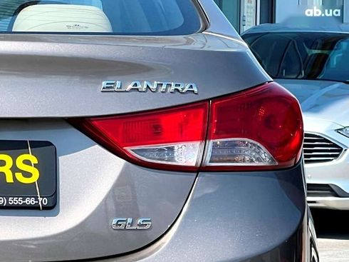 Hyundai Elantra 2013 - фото 18