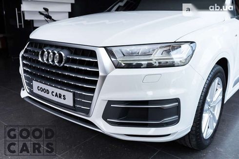 Audi Q7 2017 - фото 11