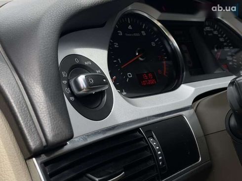 Audi A6 2010 - фото 16