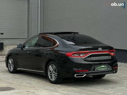 Hyundai Grandeur 2017 - фото 7