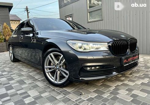 BMW 7 серия 2017 - фото 17