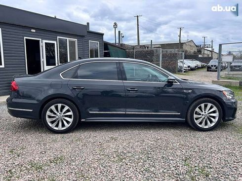 Volkswagen Passat 2016 - фото 3