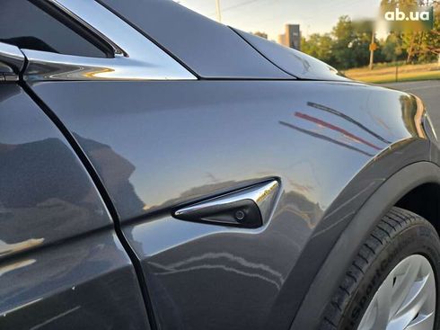 Tesla Model X 2018 - фото 24