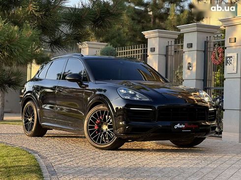 Porsche Cayenne 2022 - фото 19