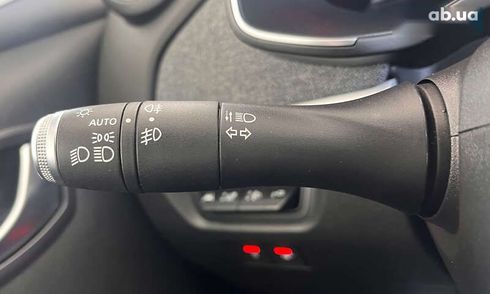 Renault Zoe 2020 - фото 17