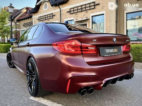 BMW M5 2018 - фото 13