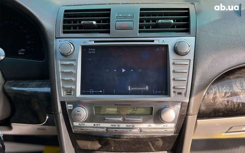 Toyota Camry 2008 - фото 11