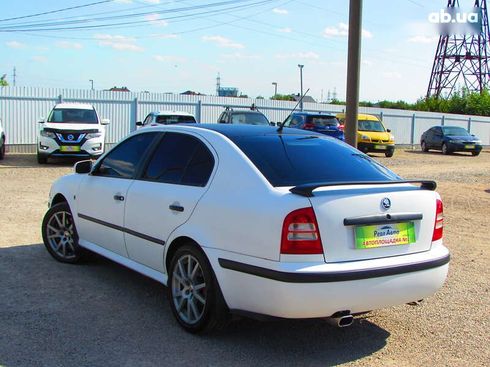 Skoda Octavia 2005 - фото 3