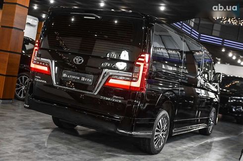 Toyota Granvia 2022 - фото 11