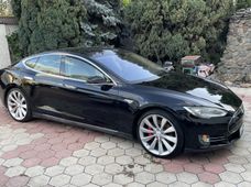 Продаж вживаних Tesla Model S - купити на Автобазарі