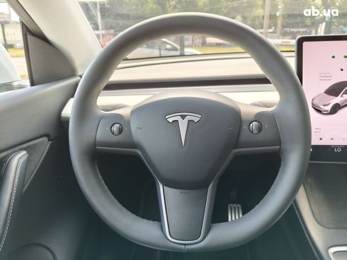 Tesla Model Y 2021 белый - фото 17