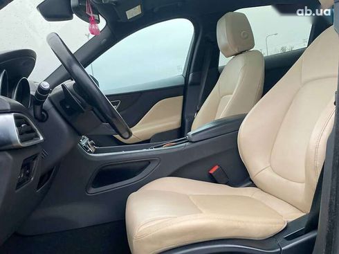 Jaguar F-Pace 2017 - фото 10