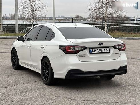 Subaru Legacy 2020 - фото 30