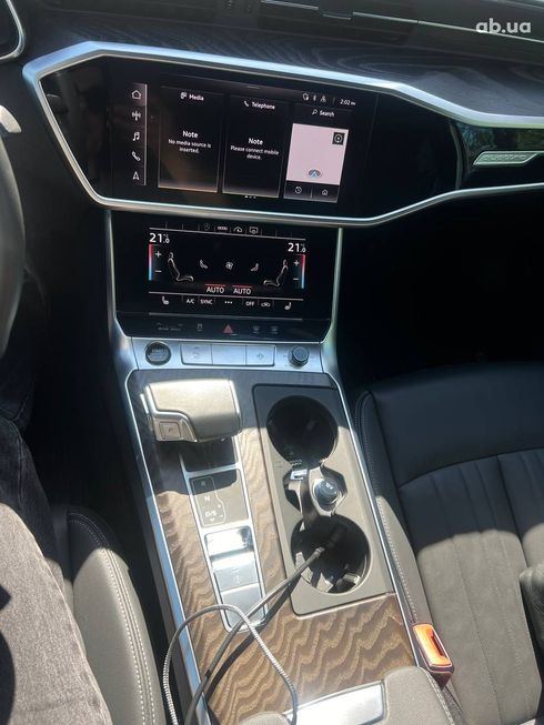 Audi A6 2022 черный - фото 9