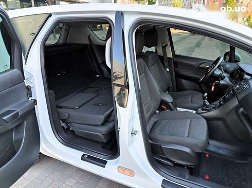 Opel Meriva 2010 - фото 24