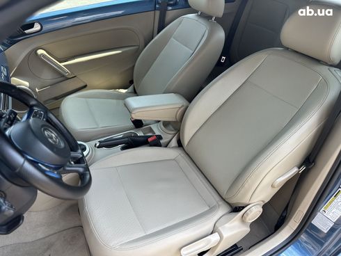 Volkswagen Beetle 2015 синий - фото 15