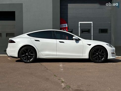 Tesla Model S 2022 - фото 11