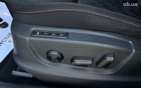 Skoda Octavia 2019 - фото 21