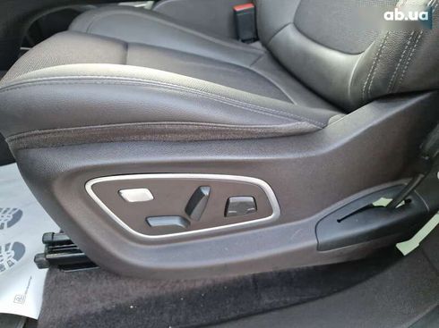 Renault Espace 2015 - фото 25