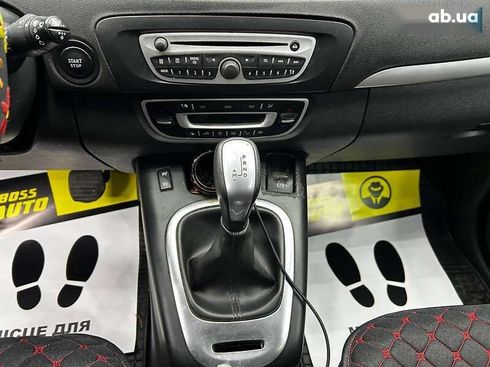 Renault Scenic 2011 - фото 11
