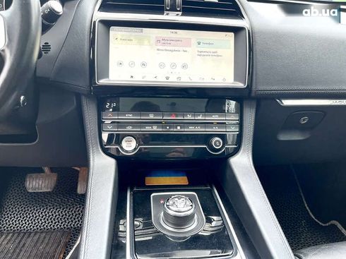 Jaguar F-Pace 2019 - фото 16