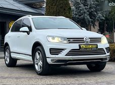 Продаж вживаних Volkswagen Touareg 2014 року - купити на Автобазарі