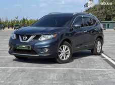 Продажа б/у Nissan Rogue 2015 года - купить на Автобазаре