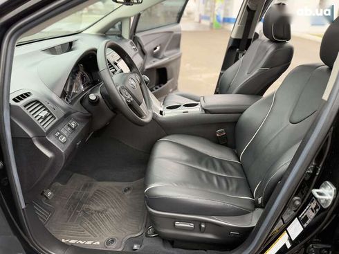 Toyota Venza 2013 - фото 25