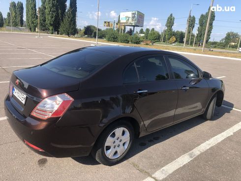 Geely Emgrand 7 2011 коричневый - фото 2