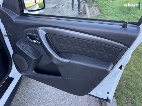 Dacia Duster 2014 - фото 26