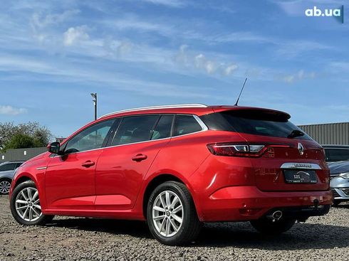 Renault Megane 2017 - фото 6