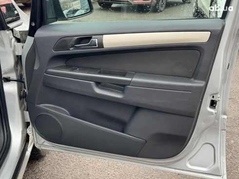 Opel Zafira 2008 серый - фото 18