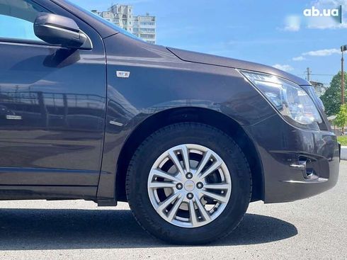 Chevrolet Cobalt 2021 - фото 15