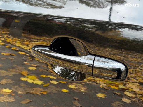 Volvo V40 2015 черный - фото 13