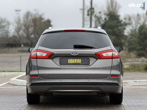 Ford Mondeo 2015 - фото 17