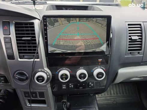 Toyota Sequoia 2014 - фото 27