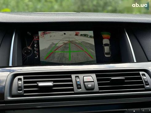 BMW 5 серия 2015 - фото 26