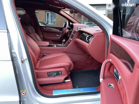 Bentley Bentayga 2017 - фото 28
