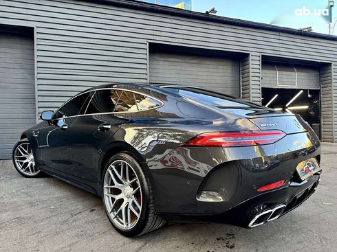 Mercedes-Benz AMG GT 4 2020 - фото 12