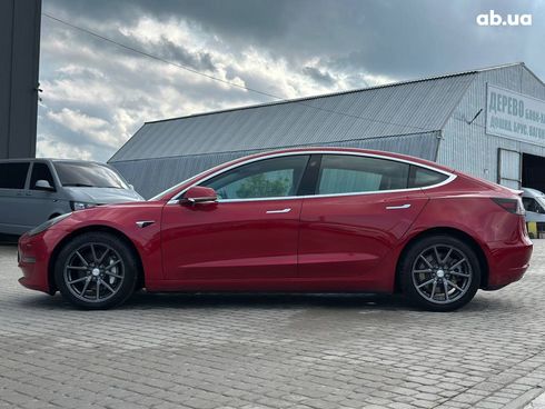 Tesla Model 3 2019 красный - фото 5