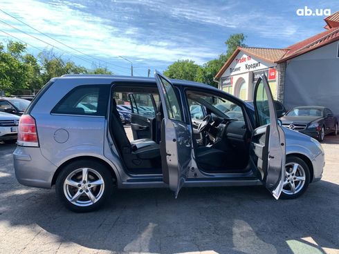 Opel Zafira 2007 серый - фото 9
