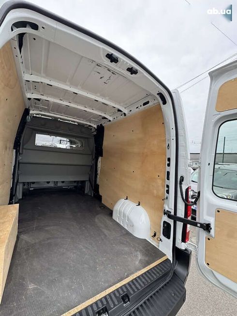 Renault Master 2015 - фото 27